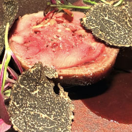 コース料理の一例(Instagramの投稿画像より)